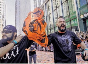 GIANTS WINNERS or LOSERS? ABSENT GUILLEN KEY TO WORLD SERIES, SEASON – GIANTS TSHIRTS, GIFTS